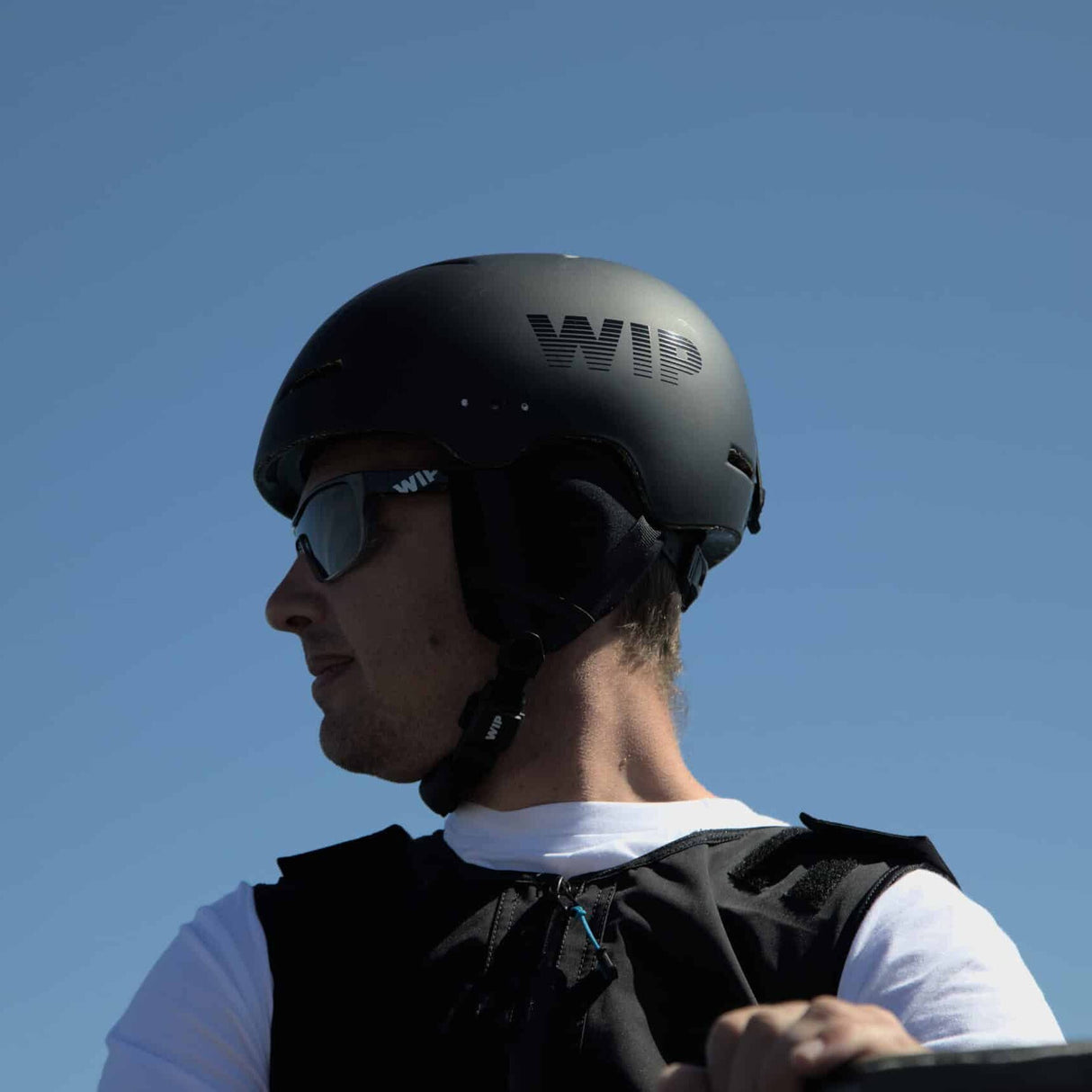 FORWARD WIP X-OVER HELMET STEALTH BLACK M-L