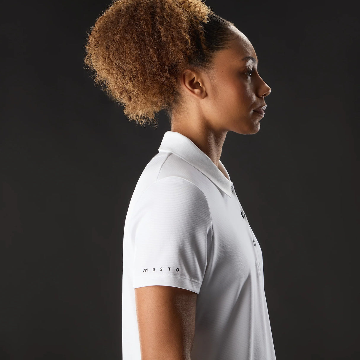 MUSTO WOMEN'S EVO CREW SUNBLOCK SHORT-SLEEVE POLO WHITE