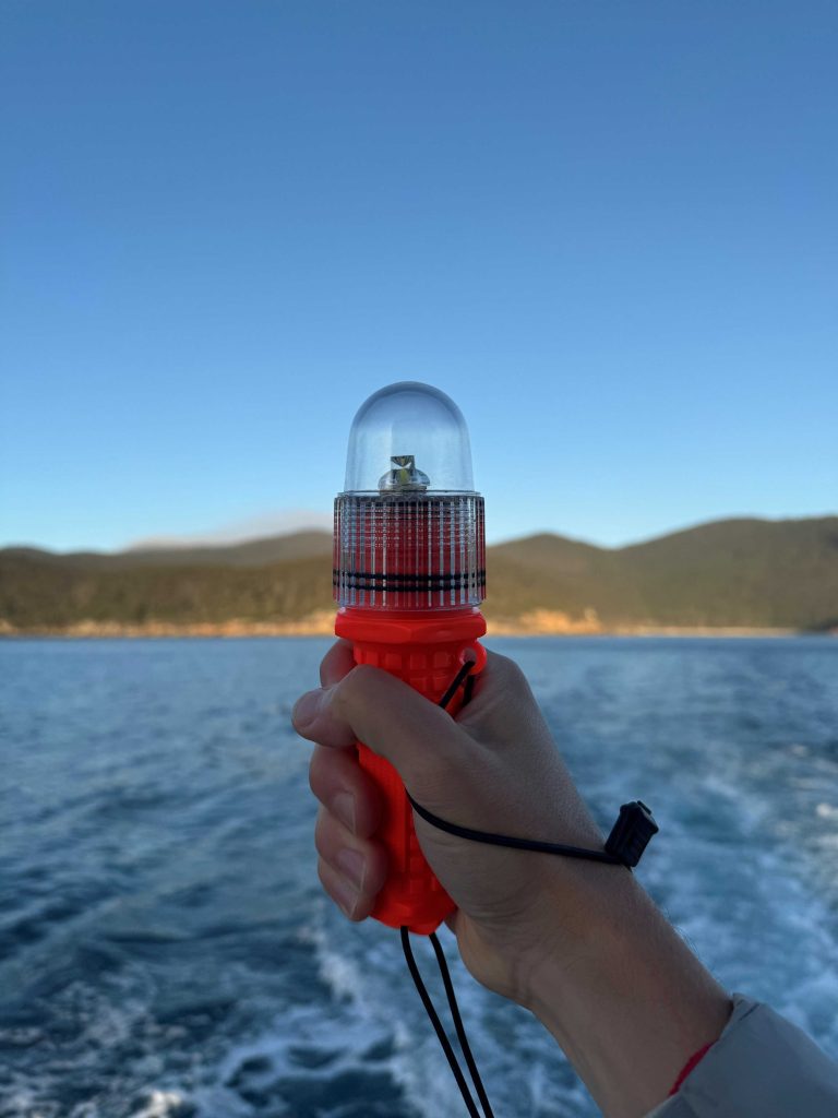 Tektite SOS Electronic Visual Distress Signal, Distress Light 5th Gen