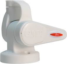 GME Single Swivel Rectangular Antenna Base- Suit AW36XX Whips- White