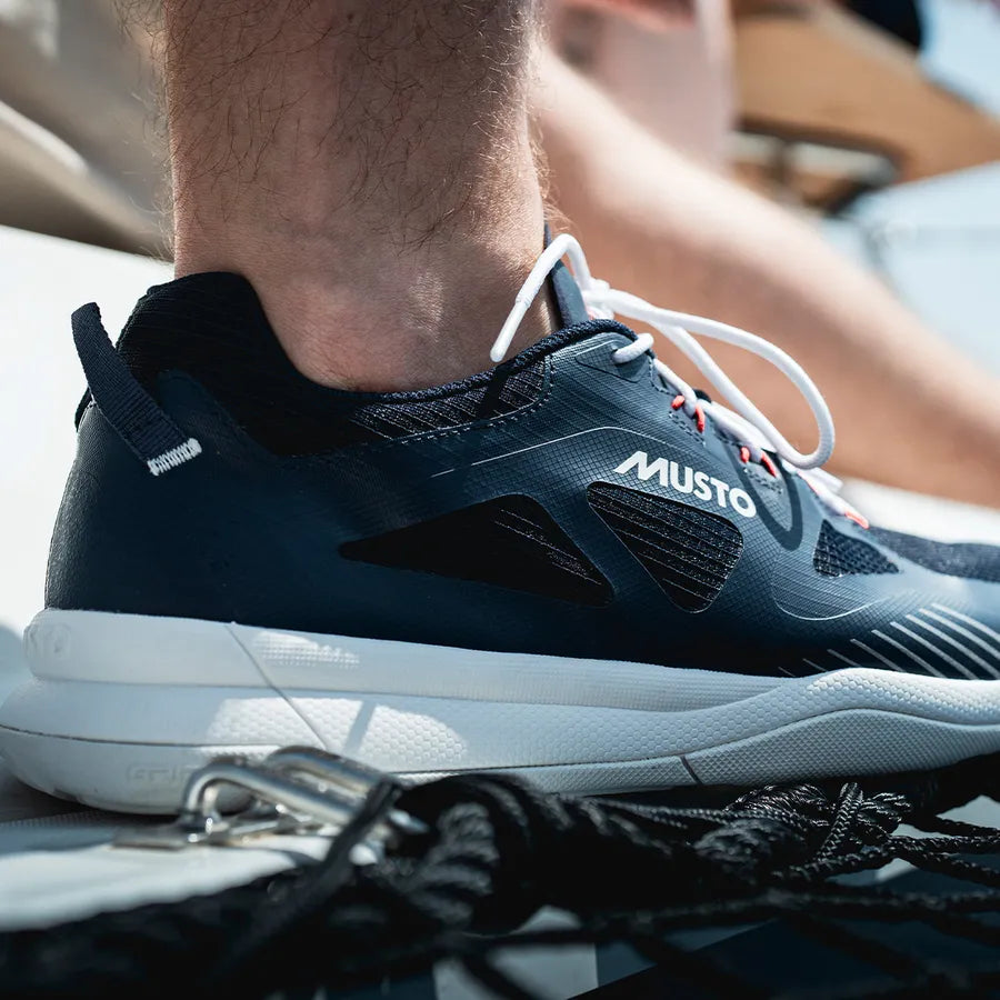 Musto Men's Dynamic Race Trainer Navy/ Off White