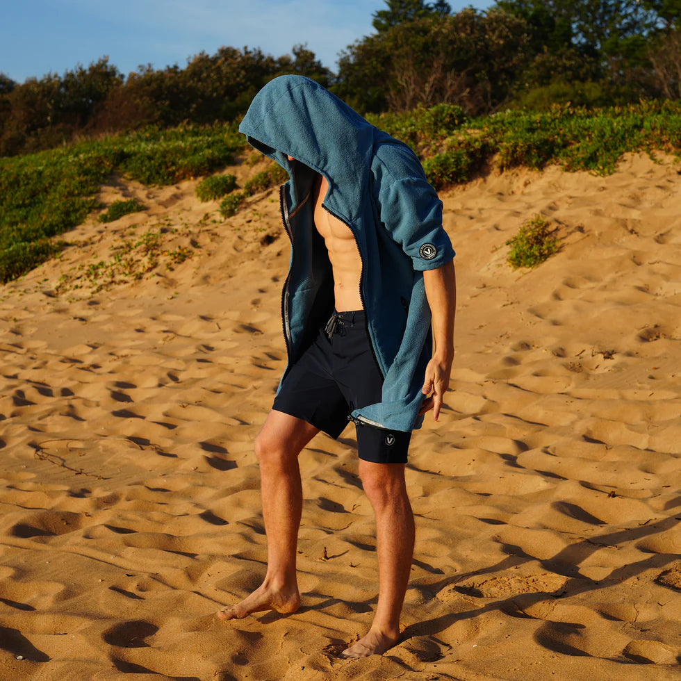 Vaikobi Full Zip Hooded Towel