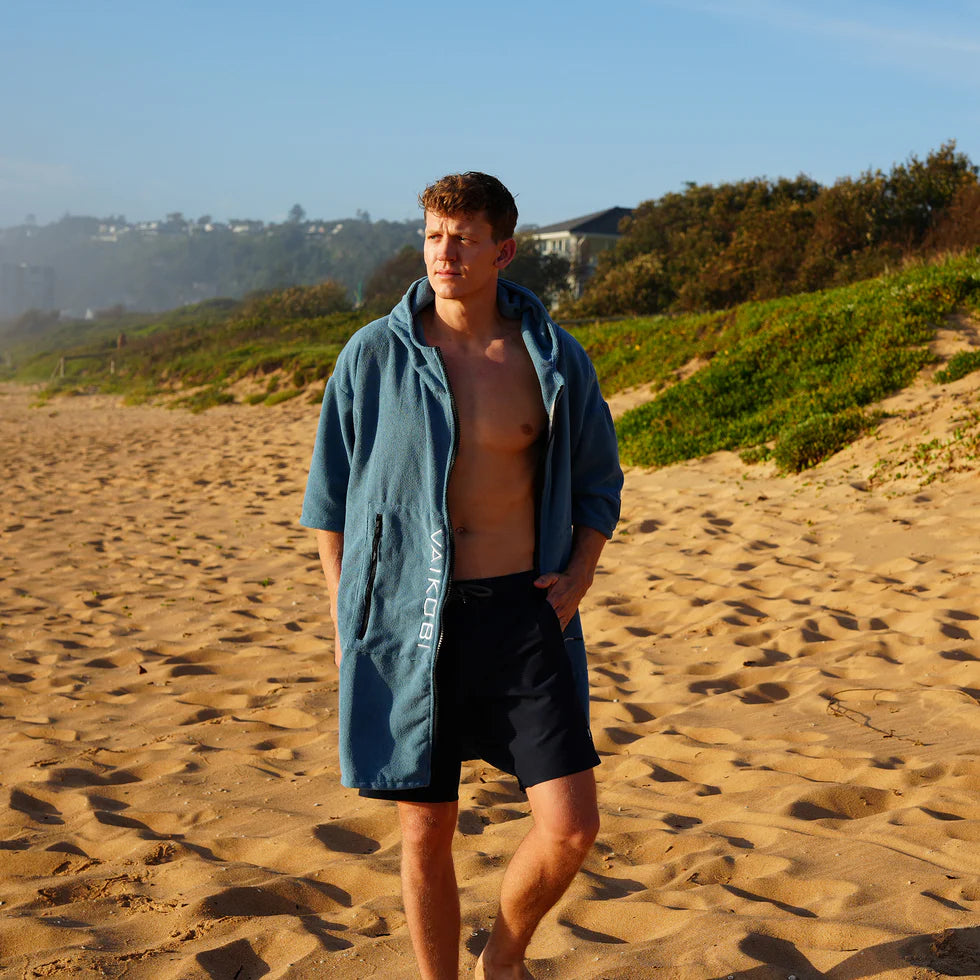 Vaikobi Full Zip Hooded Towel
