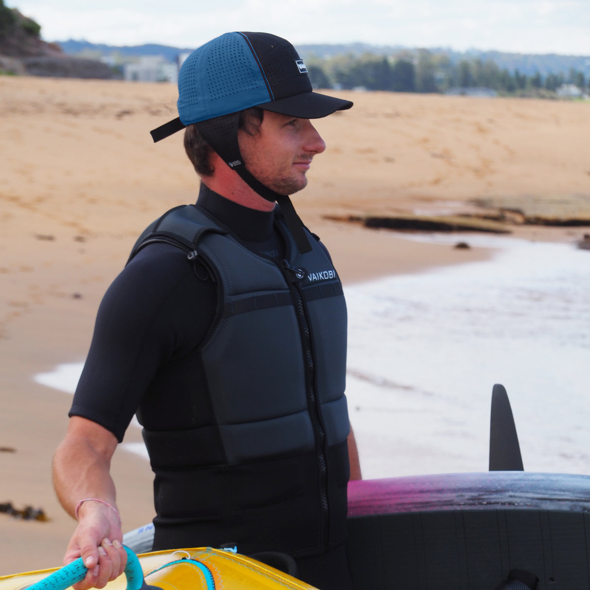 Vaikobi Bump Hat Surf - Ocean Blue